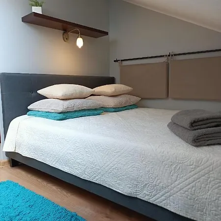 Jedrula Homestay szállás
