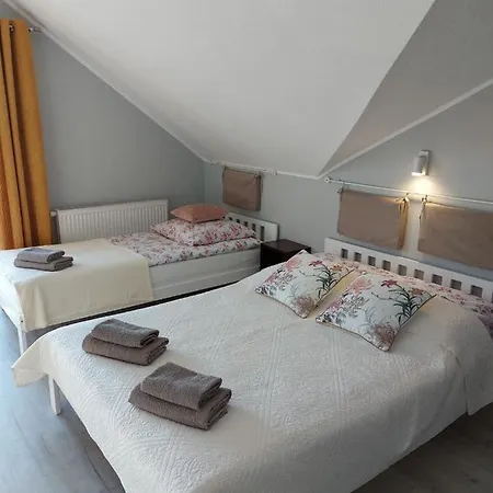 Jedrula Homestay *