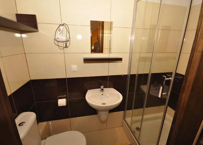 Jedrula Kwatera prywatna *